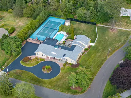 $1,895,000 | 5 New England Drive, Stamford, CT 06903