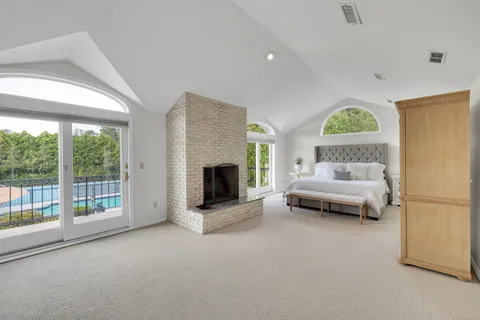 $1,895,000 | 5 New England Drive, Stamford, CT 06903