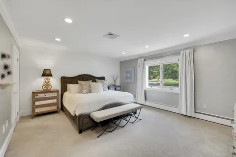 $1,895,000 | 5 New England Drive, Stamford, CT 06903