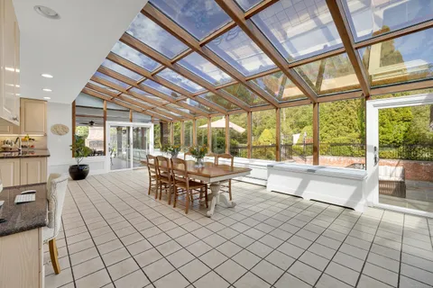 $1,895,000 | 5 New England Drive, Stamford, CT 06903