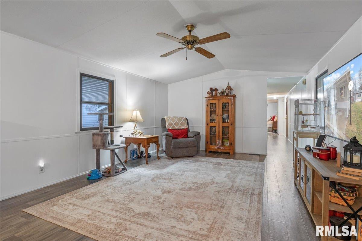 3535 East Cook Street, Unit 187 Springfield, IL 62702 - Photo 3 of 26