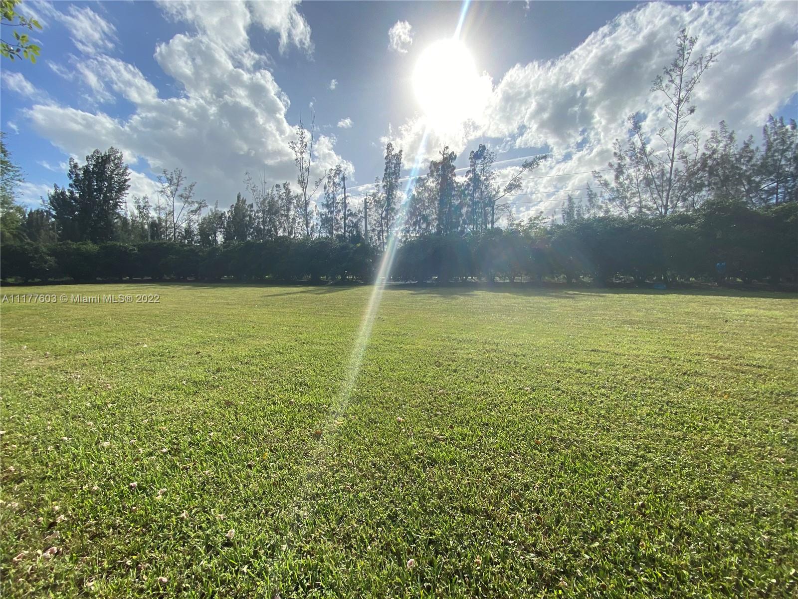 28 Sw Street Davie, FL 33330 - Photo 6 of 18