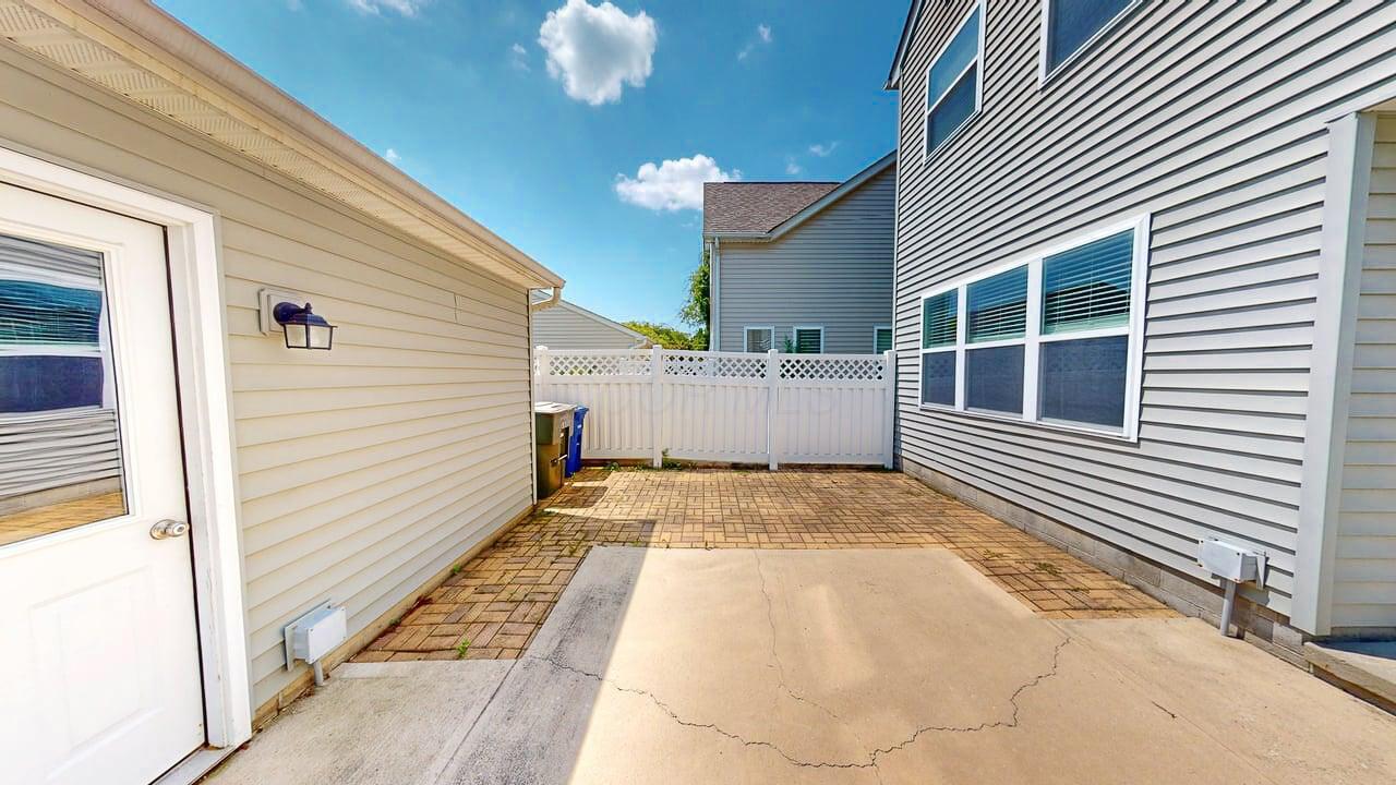 5597 Lantos Road Dublin, OH 43016 - Photo 29 of 32 5597-Lantos-Rd-08072025_062131