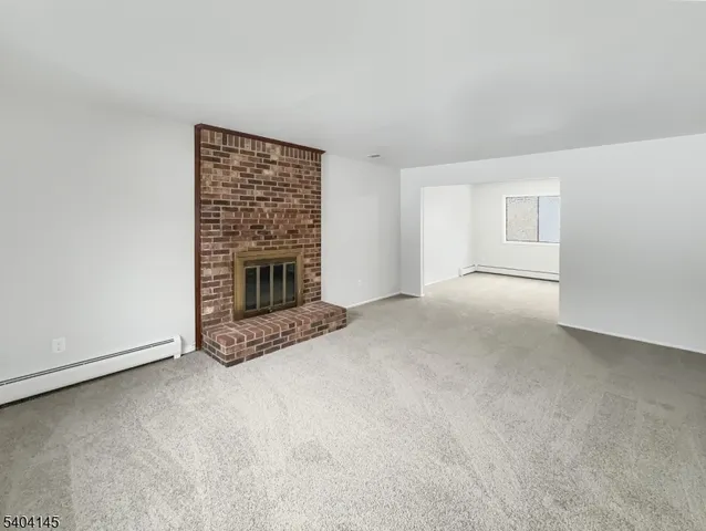 $650,000 | 16 Knob Hill Road, Hackettstown, NJ 07840