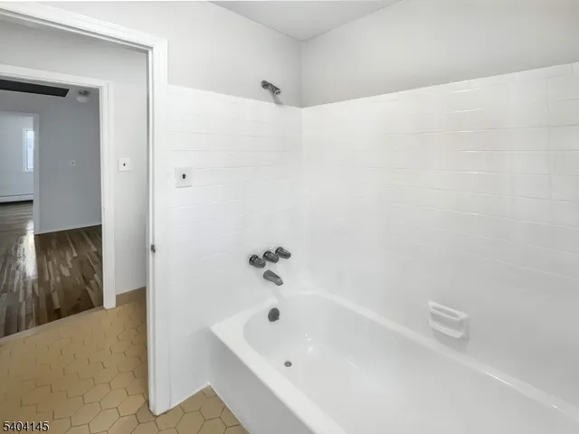 $650,000 | 16 Knob Hill Road, Hackettstown, NJ 07840