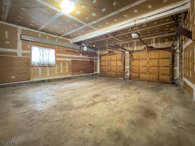 16 Knob Hill Road Hackettstown, NJ 07840 - Photo 33 of 41 a view of a garage