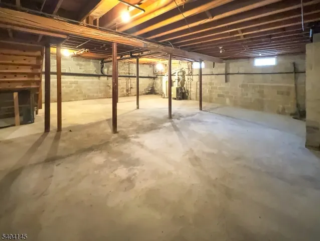 $650,000 | 16 Knob Hill Road, Hackettstown, NJ 07840