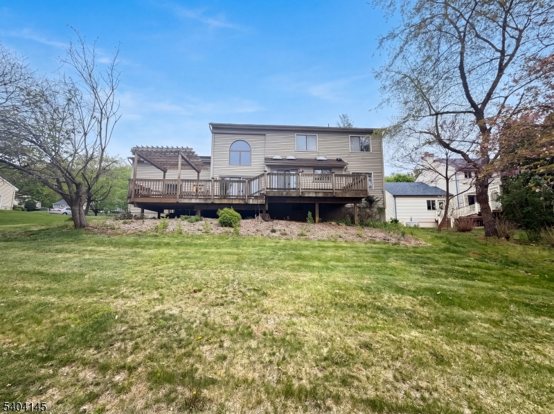 16 Knob Hill Road Hackettstown, NJ 07840 - Photo 5 of 23