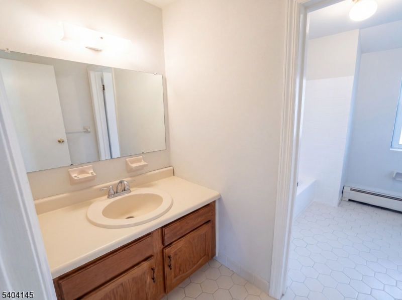 16 Knob Hill Road Hackettstown, NJ 07840 - Photo 6 of 23