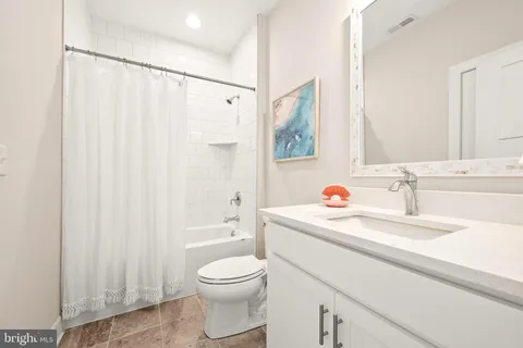 $1,399,999 | 38883 Verandah Bay Drive, Selbyville, DE 19975
