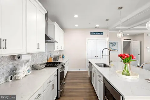 $1,399,999 | 38883 Verandah Bay Drive, Selbyville, DE 19975
