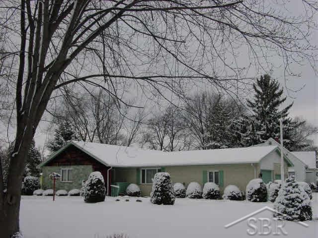 1161 Midland Road Saginaw, MI 48638 - Photo 1 of 1 20043019.JPG