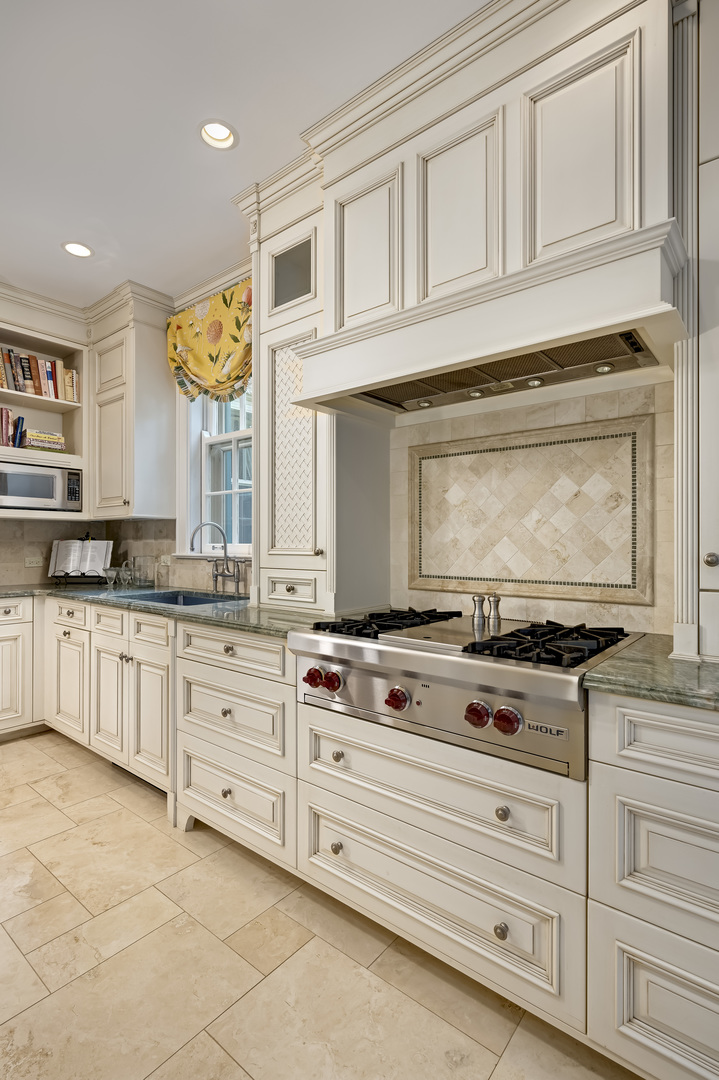 15 Woodley Road Winnetka, IL 60093 - Photo 21 of 53