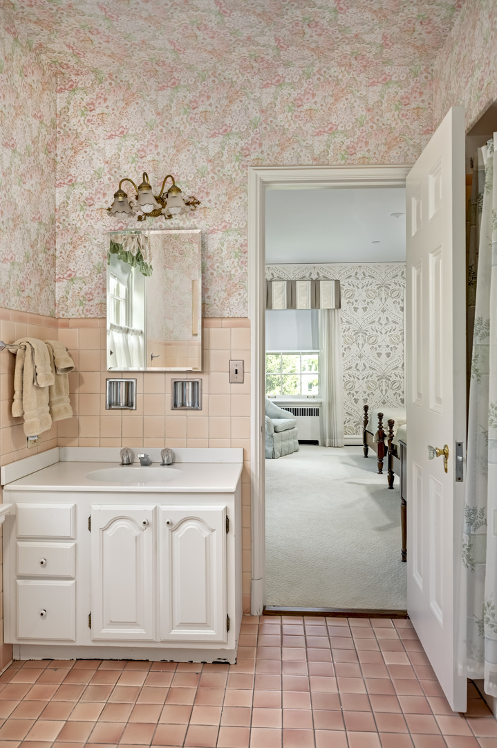 15 Woodley Road Winnetka, IL 60093 - Photo 34 of 53