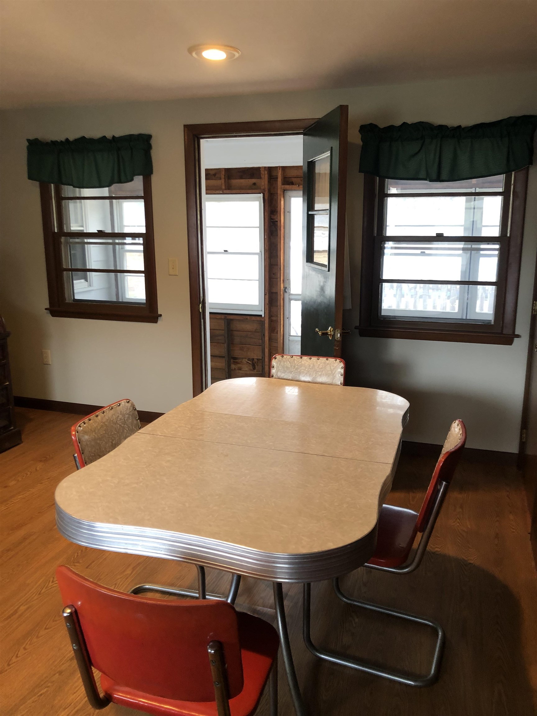 22 River Road Allenstown, NH 03275 - Photo 11 of 47