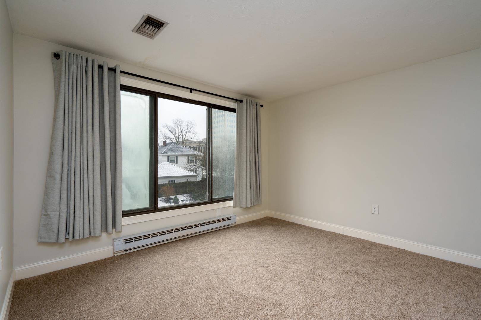 55 River Road, Unit 3A Manchester, NH 03104 - Photo 19 of 22