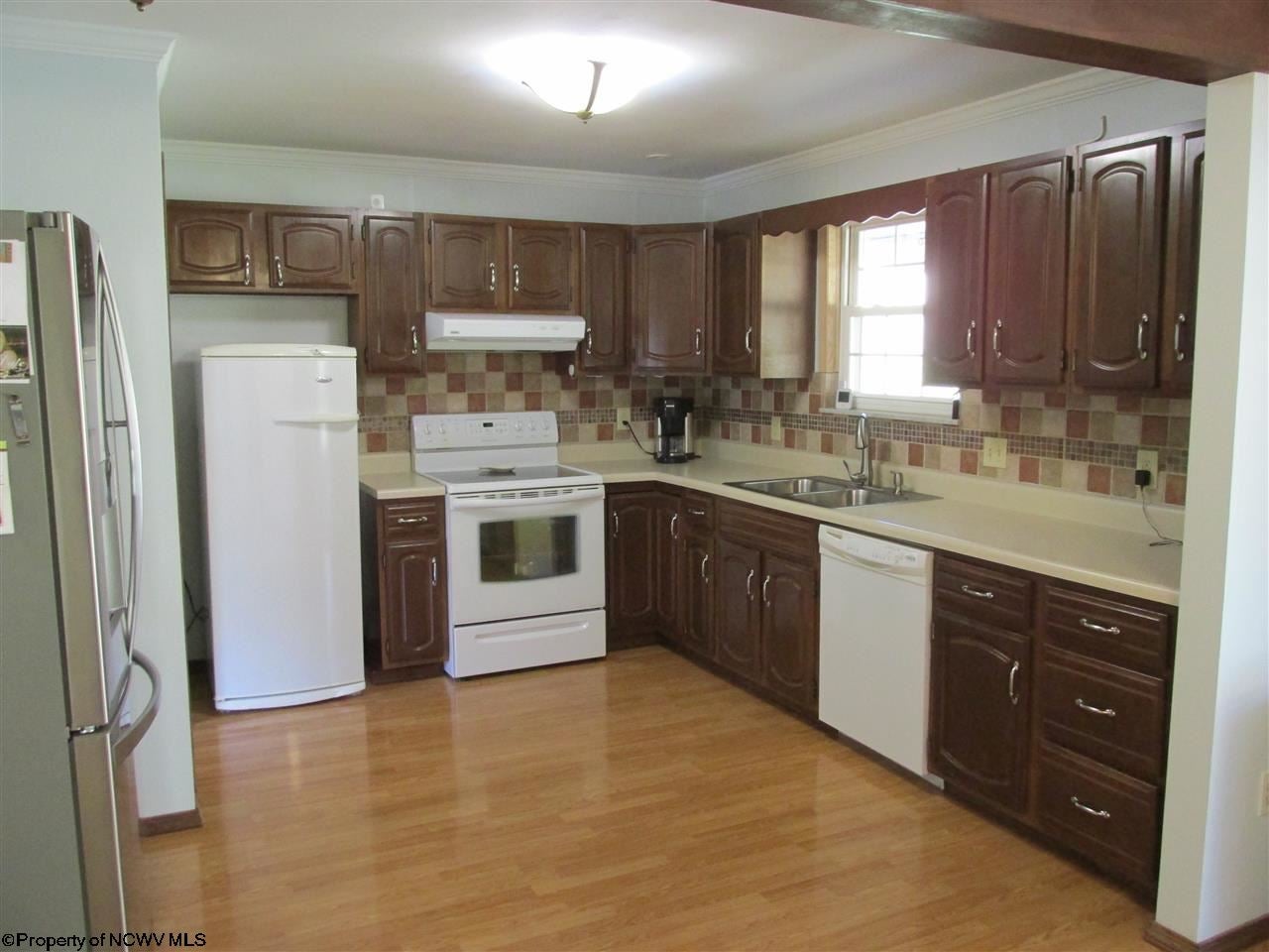 377 River Run Road Fairmont, WV 26554 - Photo 3 of 20 Gallery Image 3