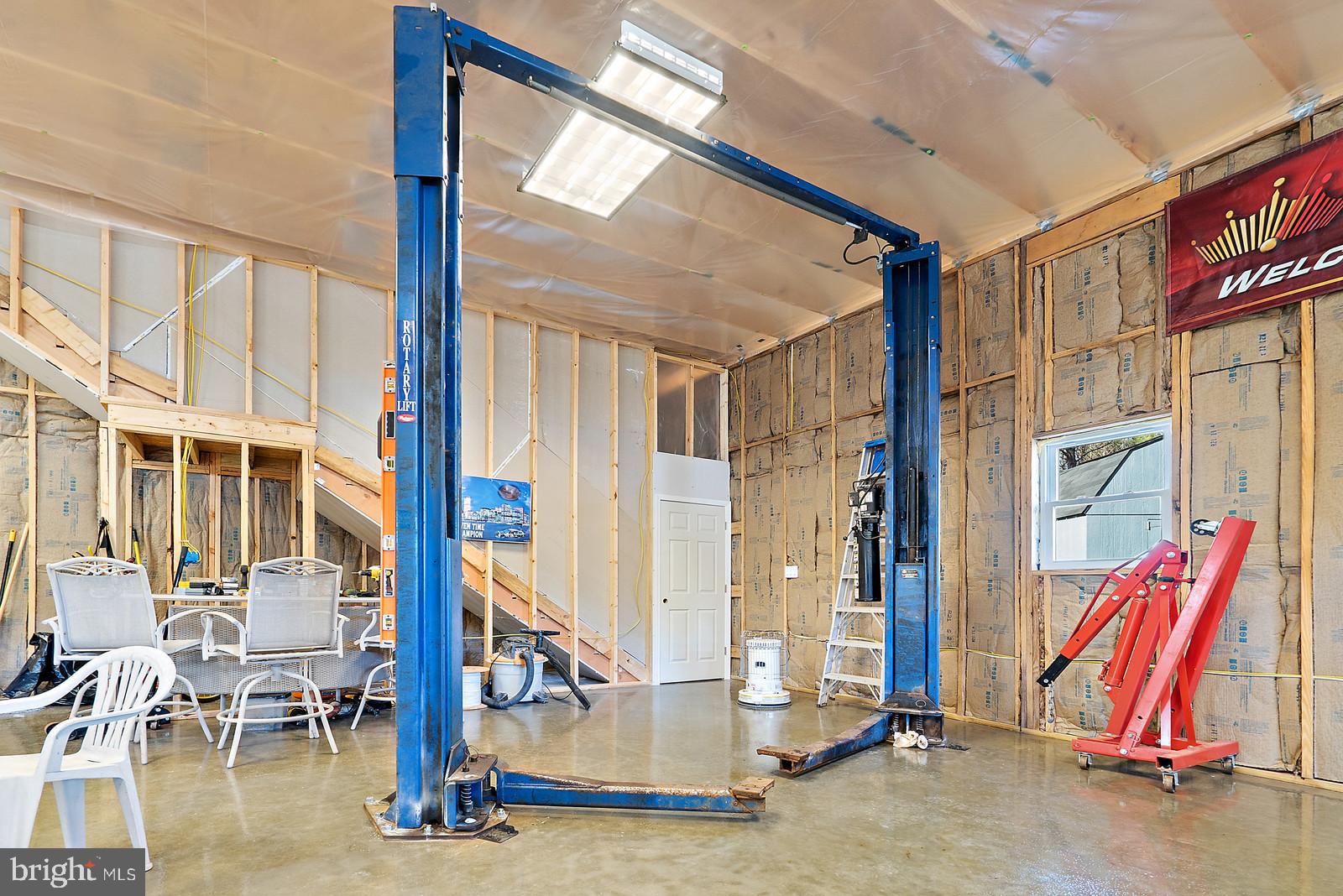 6055 Beach Road Midland, VA 22728 - Photo 44 of 50 car lift conveys