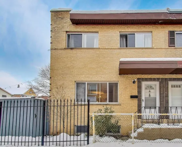 $350,000 | 4326 North Kedvale Avenue, Unit A, Chicago, IL 60641