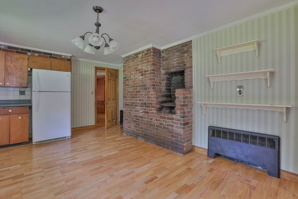 29 Stagecoach Road Topsfield, MA 01983 - Photo 8 of 30