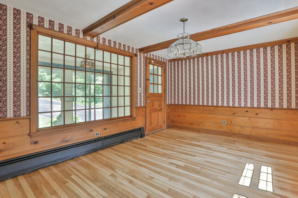 29 Stagecoach Road Topsfield, MA 01983 - Photo 9 of 30
