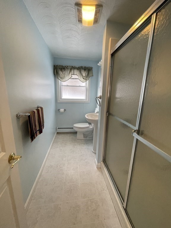 46 Donna Road Framingham, MA 01701 - Photo 11 of 34 Gallery Image 11