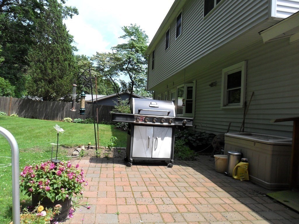 46 Donna Road Framingham, MA 01701 - Photo 30 of 34 Gallery Image 30