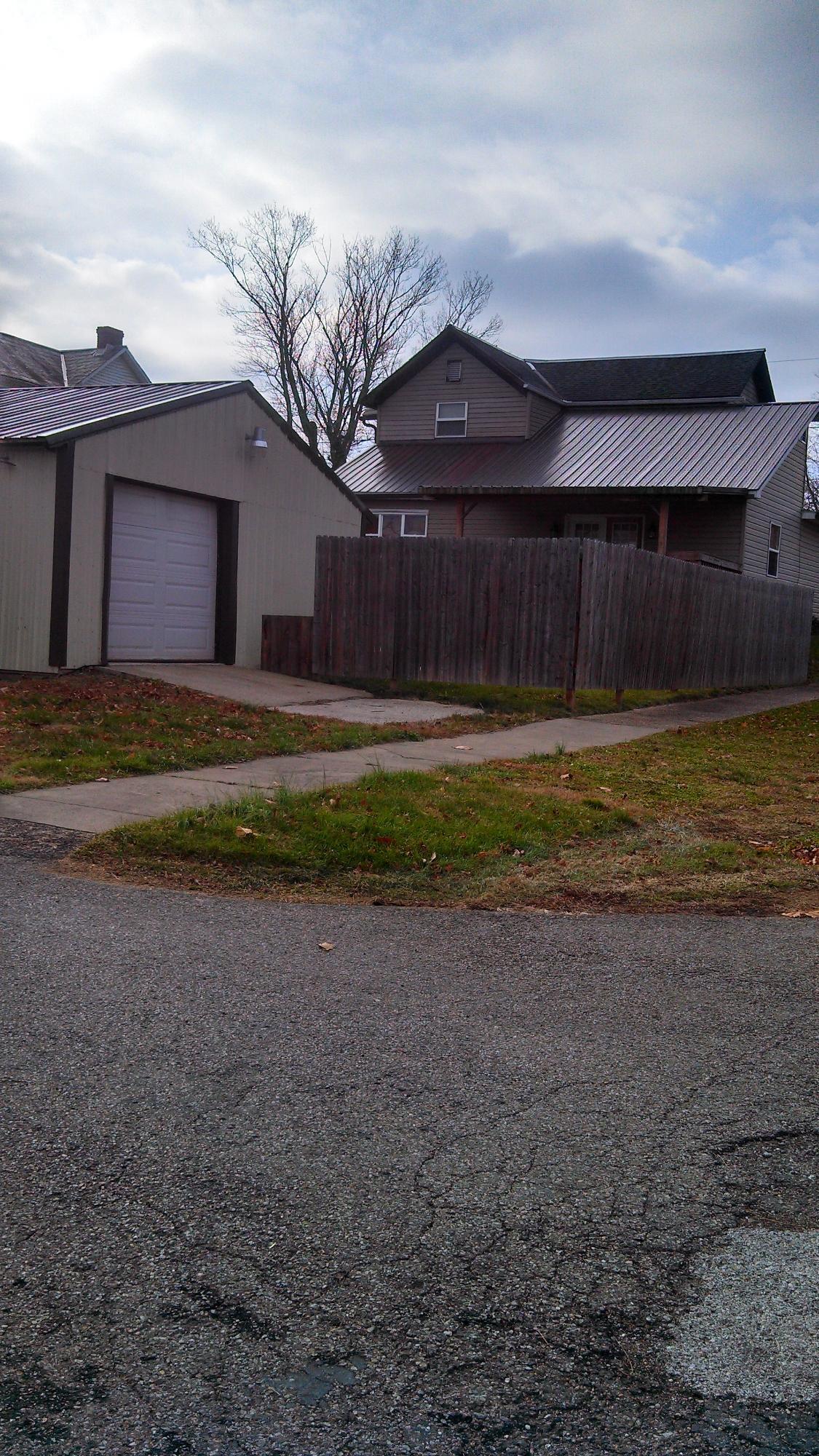 102 Main Street Philo, OH 43771 - Photo 2 of 5