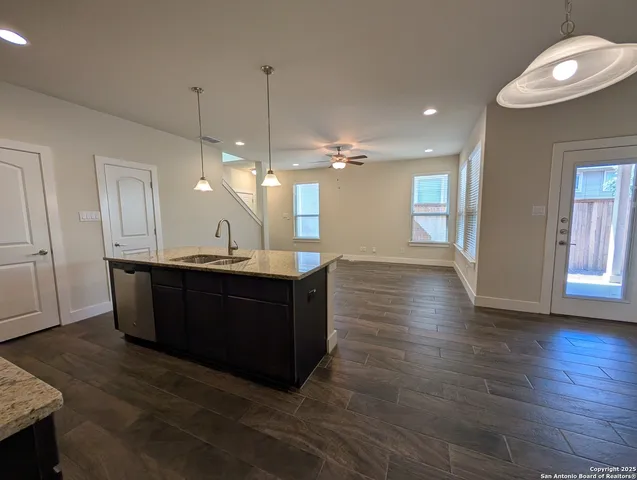 $1,745 | 737 Milestone Park, New Braunfels, TX 78130