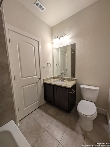 $1,745 | 737 Milestone Park, New Braunfels, TX 78130