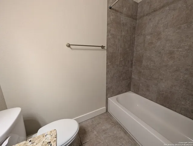 $1,745 | 737 Milestone Park, New Braunfels, TX 78130