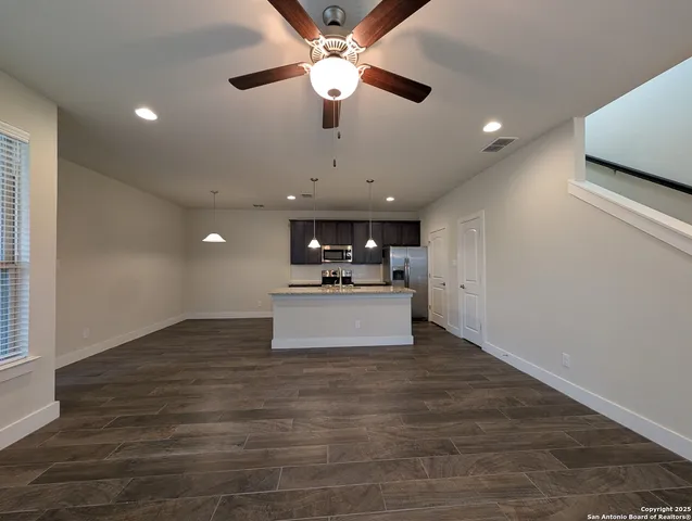 $1,745 | 737 Milestone Park, New Braunfels, TX 78130