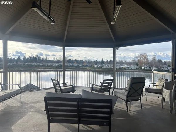 $620,000 | 1880 Lake Cove Avenue, Eugene, OR 97408