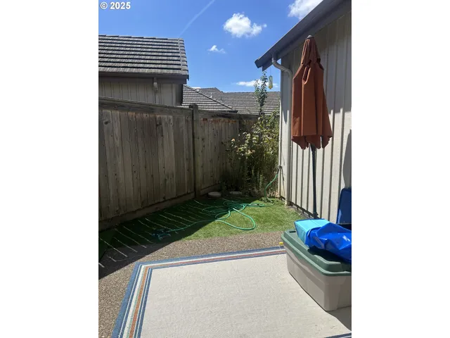 a black and white photo of a house