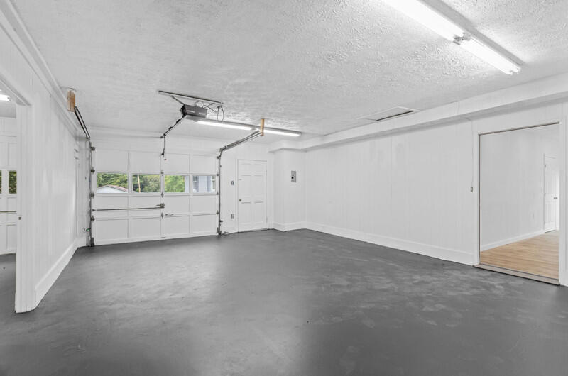 602 Kirkham Road Bean Station, TN 37708 - Photo 11 of 33 D_3257.jpg-vsuniqueid-64fbb3a11e80f