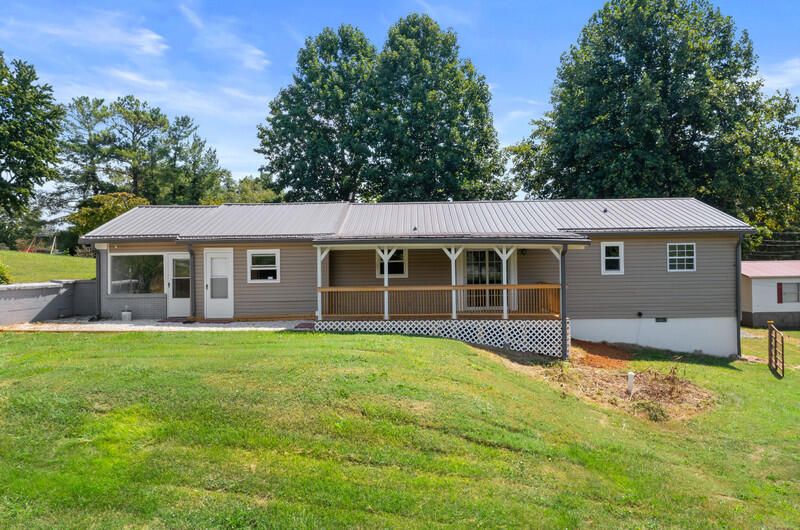 602 Kirkham Road Bean Station, TN 37708 - Photo 23 of 33 ZJI_0563.jpg-vsuniqueid-64fbb3b1d1e9b