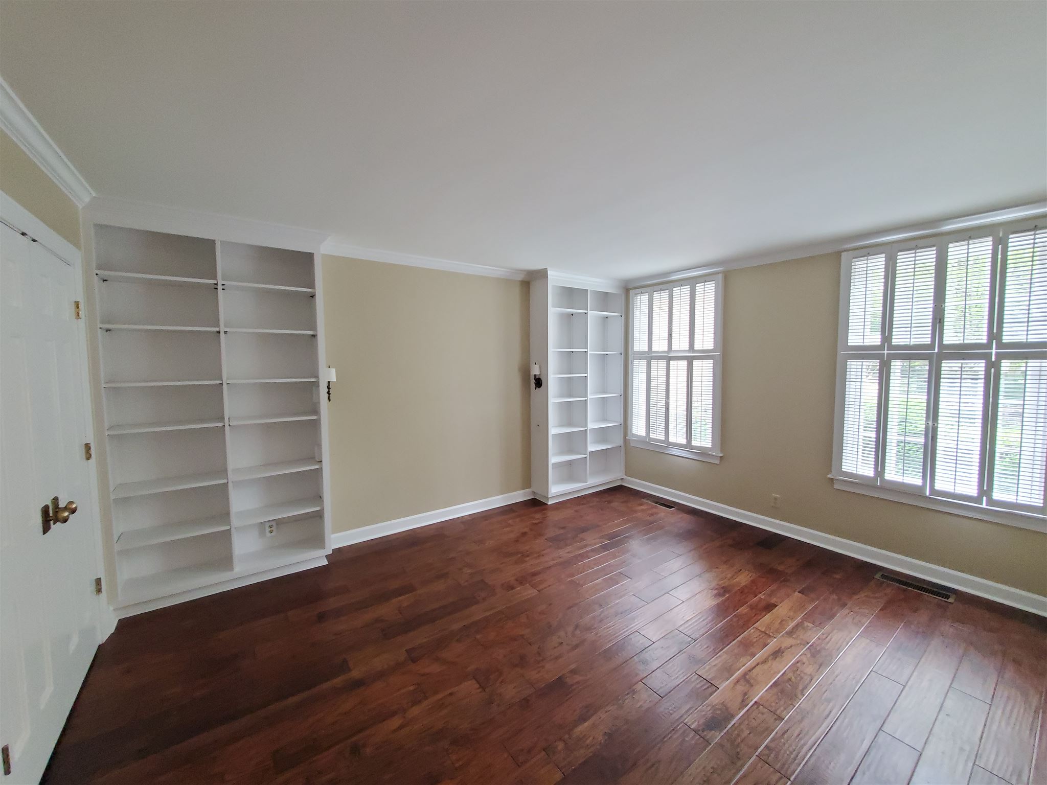 4023 Fairfax Road Evansville, IN 47710 - Photo 14 of 36 Gallery Image 14