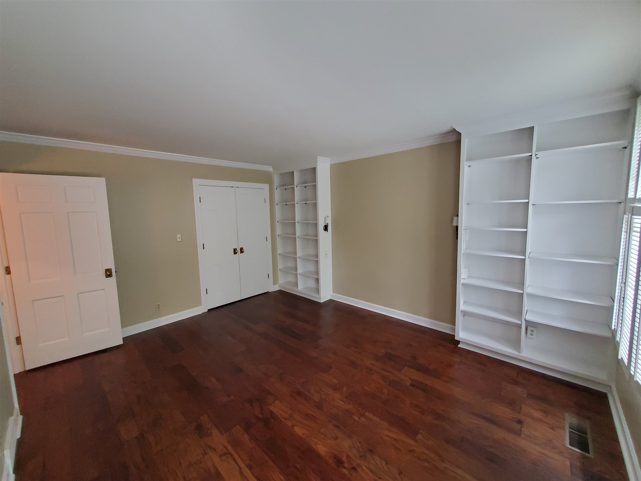 4023 Fairfax Road Evansville, IN 47710 - Photo 15 of 36 Gallery Image 15