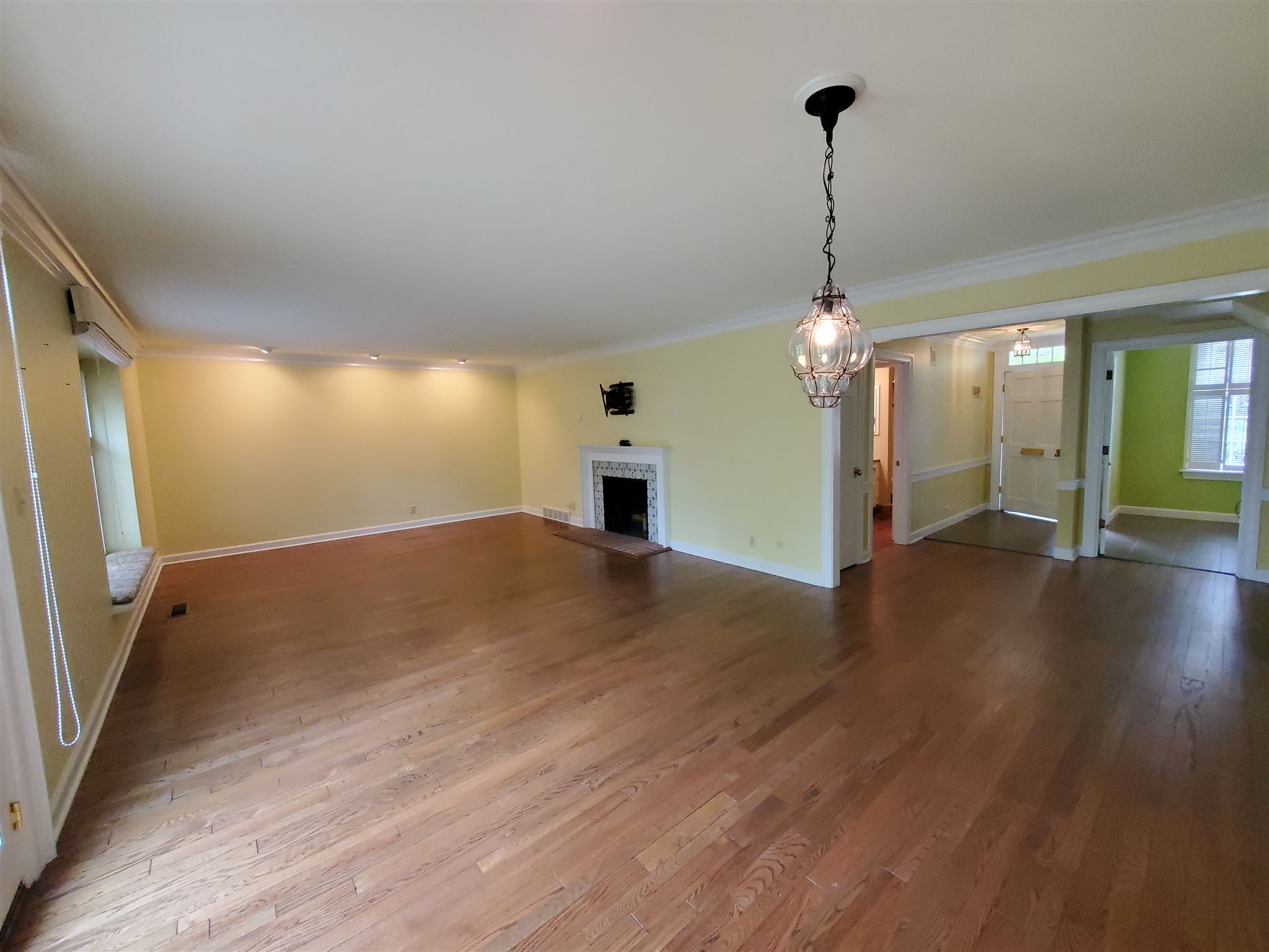 4023 Fairfax Road Evansville, IN 47710 - Photo 5 of 36 Gallery Image 5