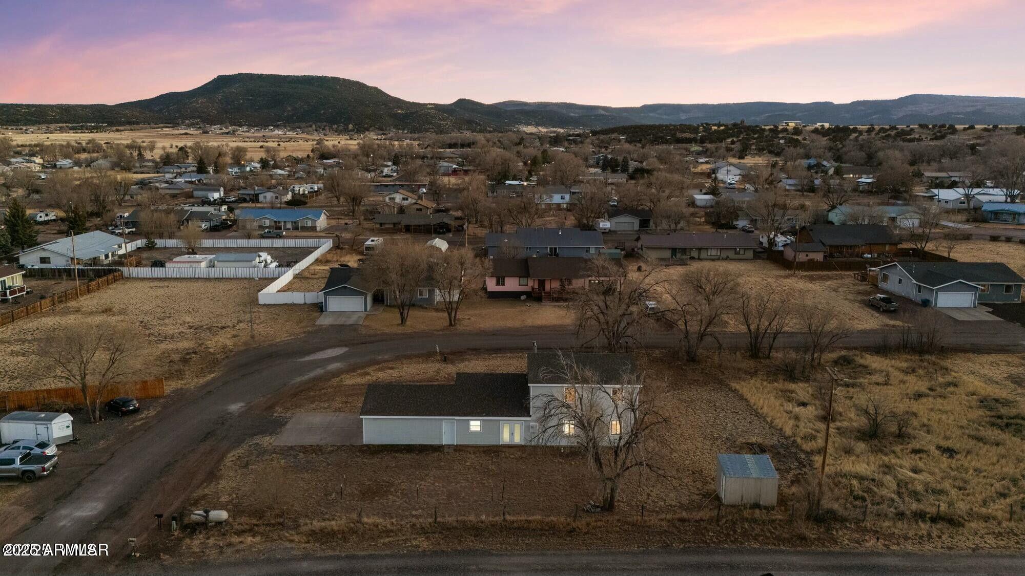 723 Tori Circle Springerville, AZ 85938 - Photo 11 of 47 a view of city and mountain