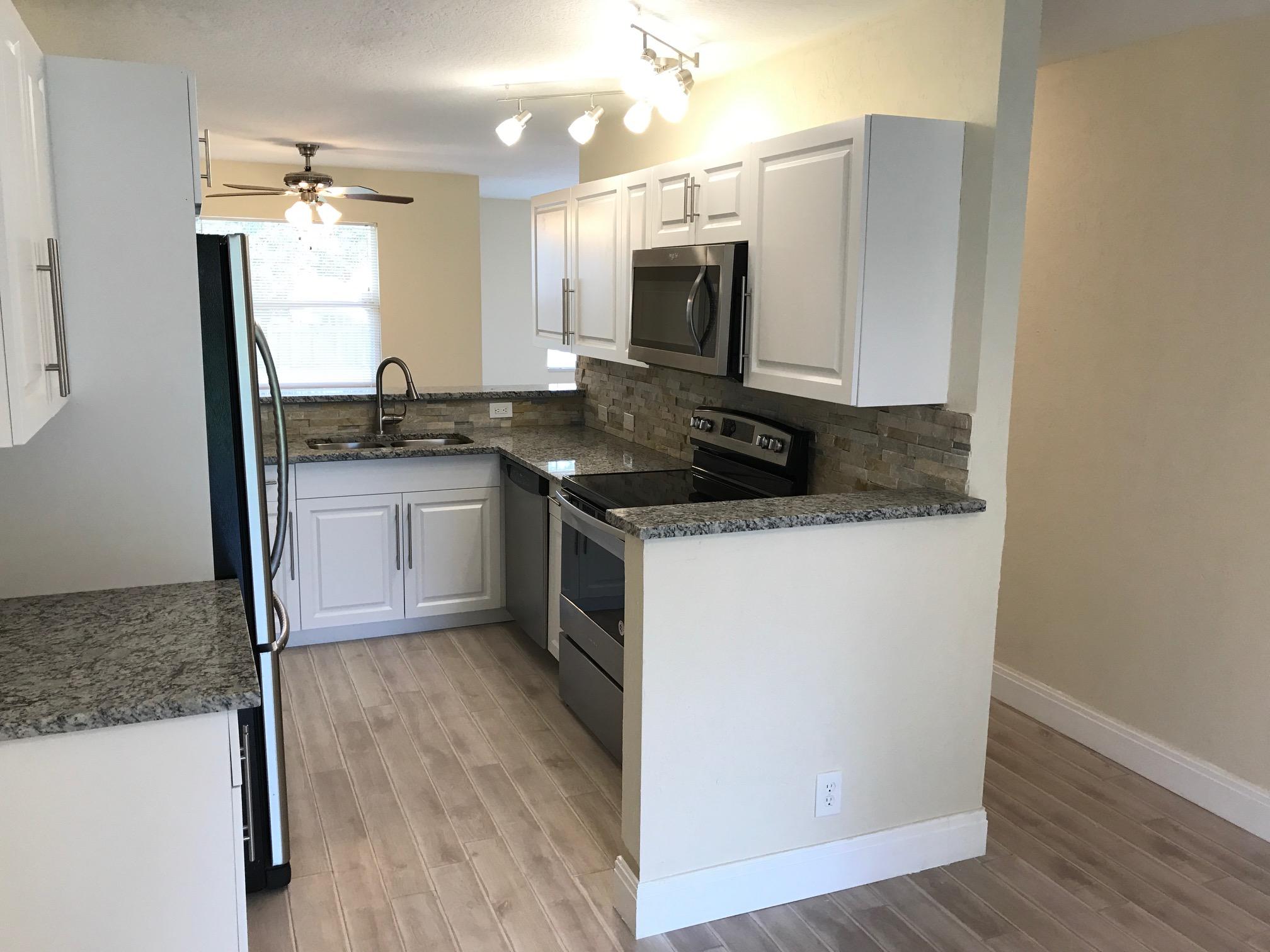 6830 4th Street Jupiter, FL 33458 - Photo 5 of 14 IMG_0703