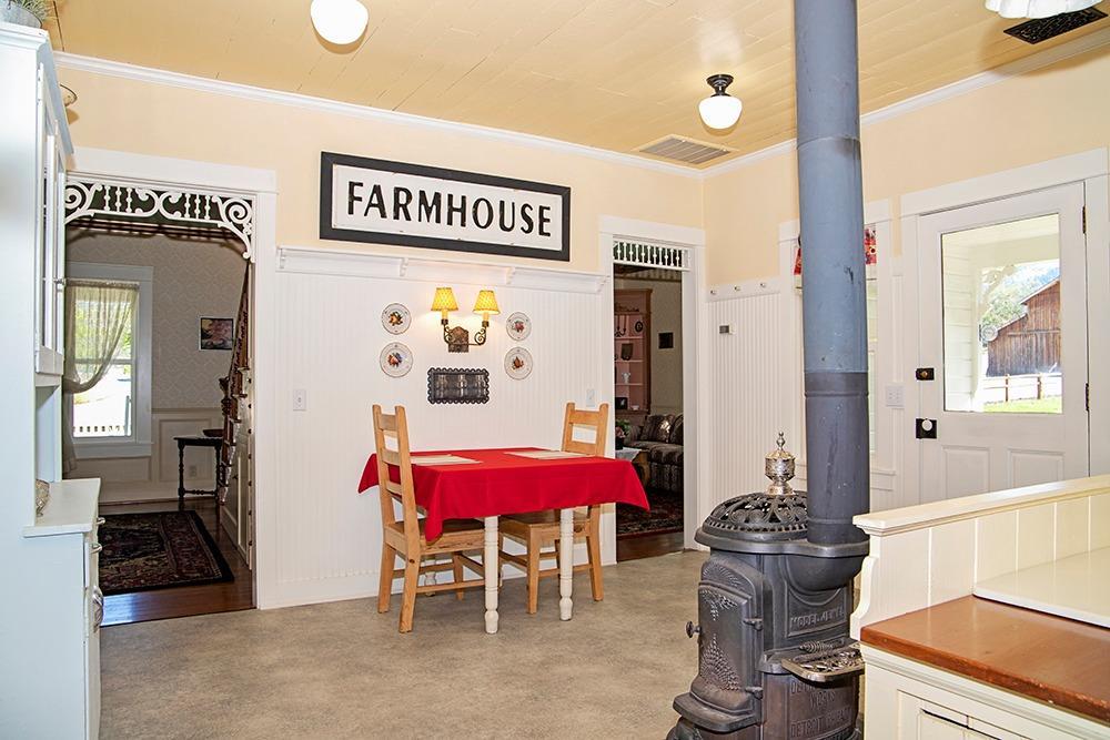 177 Slagle Creek Road Grants Pass, OR 97527 - Photo 13 of 35 Additional Photo