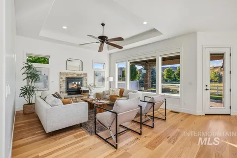 $959,000 | 9254 West Sparks Lake Drive, Boise, ID 83714