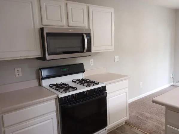 $2,000 | 108 Lacombe Court, Holly Springs, NC 27540