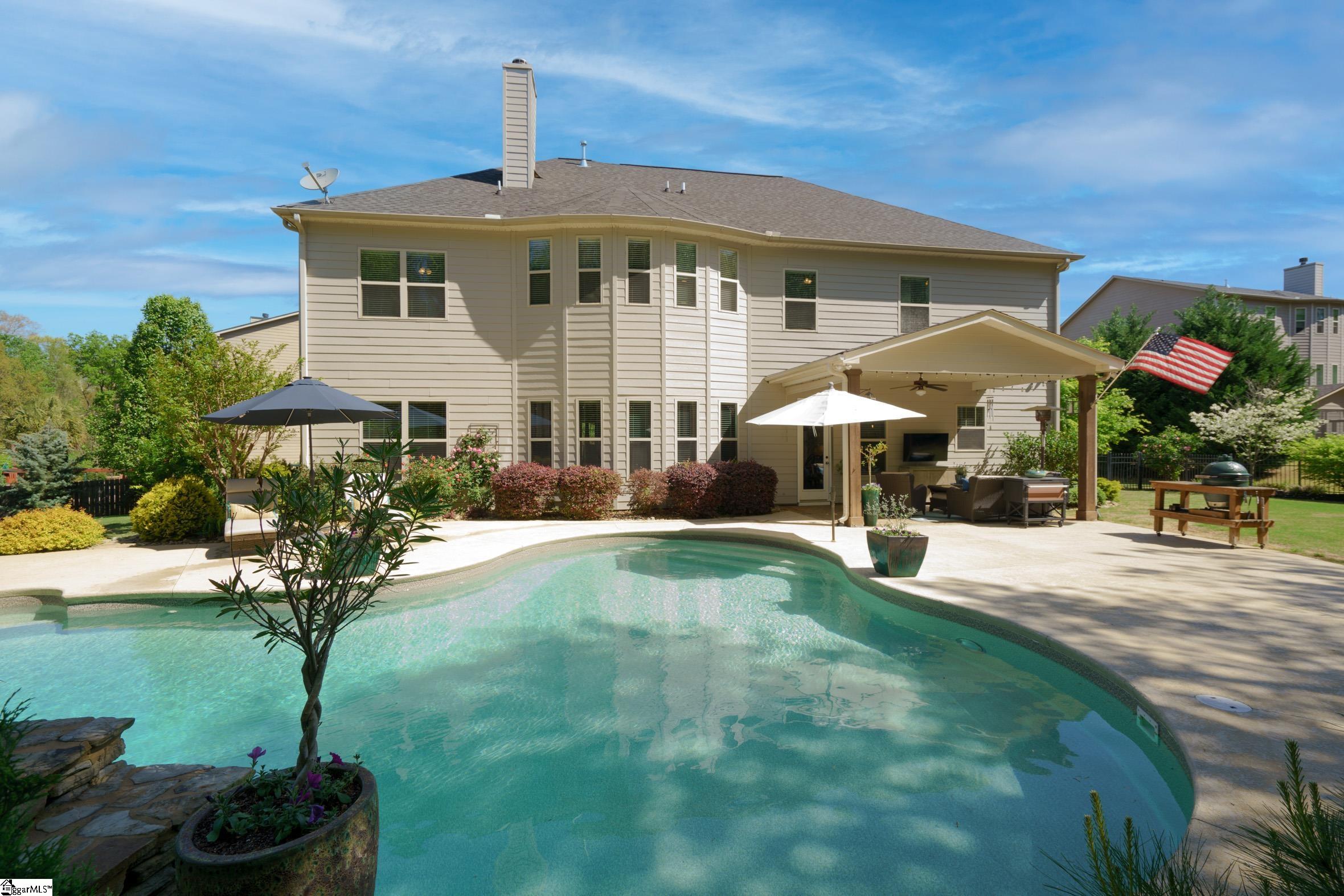 15 Bellagio Way Greer, SC 29651 - Photo 3 of 36 Gallery Image 3