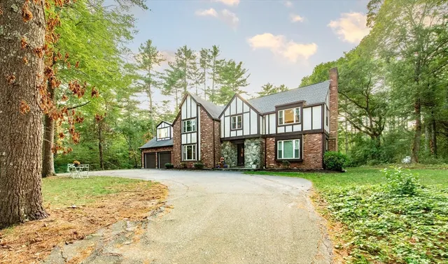 $1,281,430 | 6 Running Stream Road, Rehoboth, MA 02769