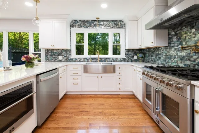 $1,281,430 | 6 Running Stream Road, Rehoboth, MA 02769