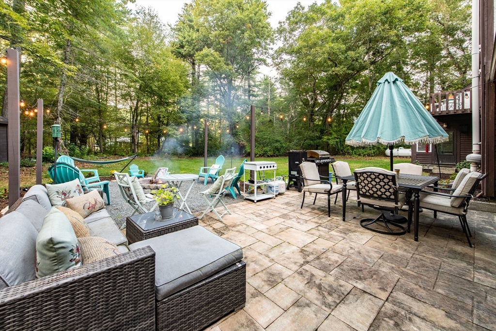 6 Running Stream Road Rehoboth, MA 02769 - Photo 3 of 40