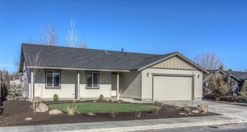 2551 Southwest Fissure Loop Redmond, OR 97756 - Photo 2 of 13 Additional Photo