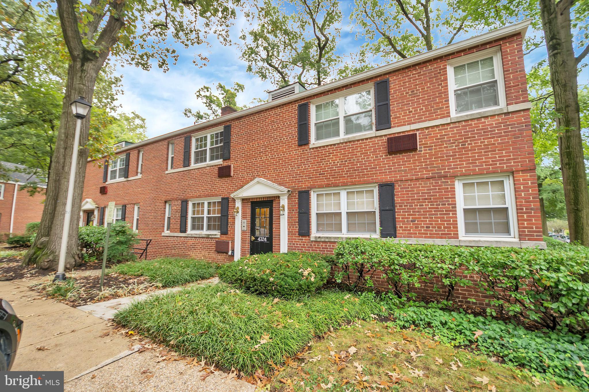 4324 2nd Road North, Unit 43243 Arlington, VA 22203 - Photo 2 of 30 Welcome Home